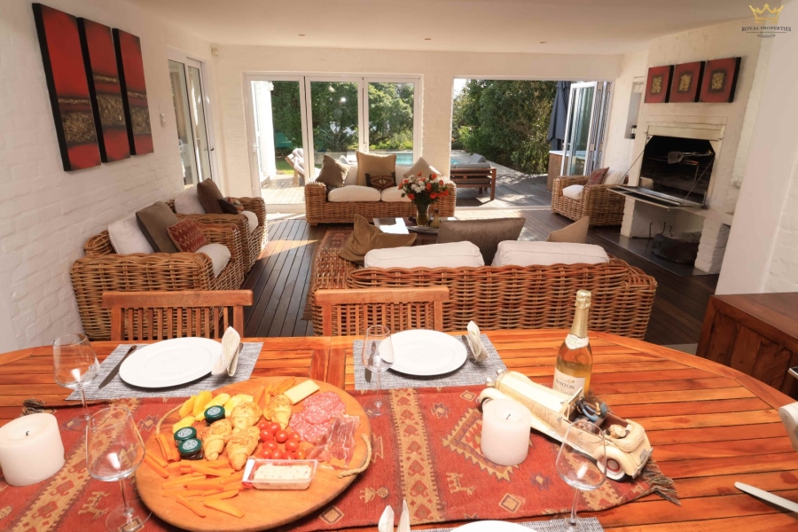 4 Bedroom Property for Sale in Bettys Bay Western Cape